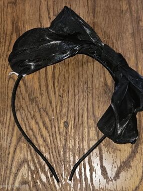 Black Satin Oversized Bow Headband - Women Accessories BNIB